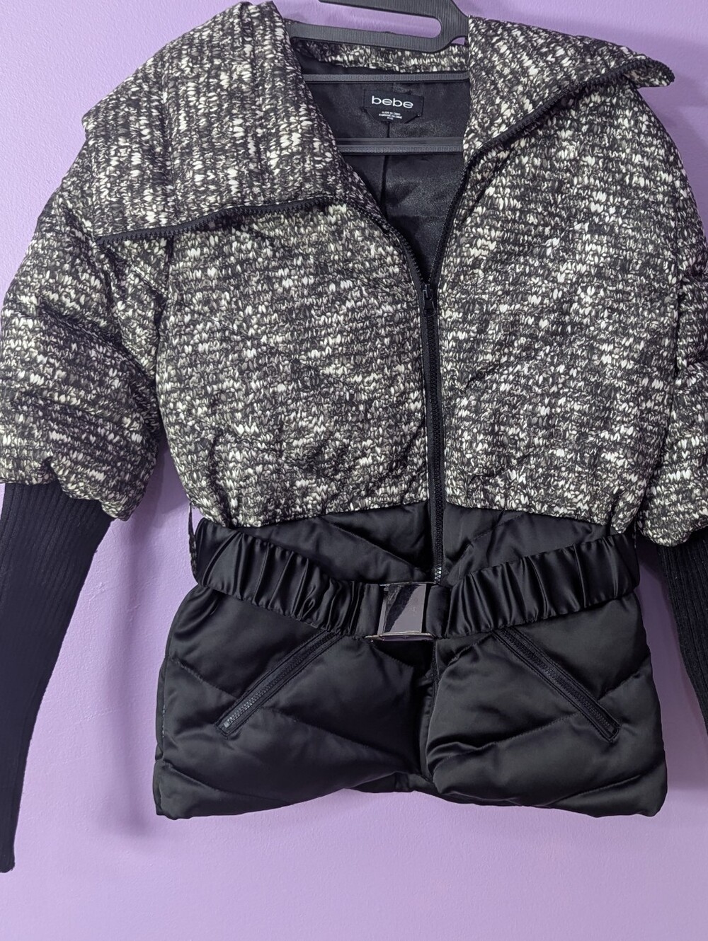 BEBE Womens Medium Puffer Down Belted Jacket Coat Black grey Y2K Style
